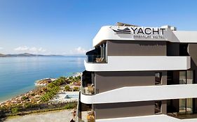 Yacht Premium Hotel